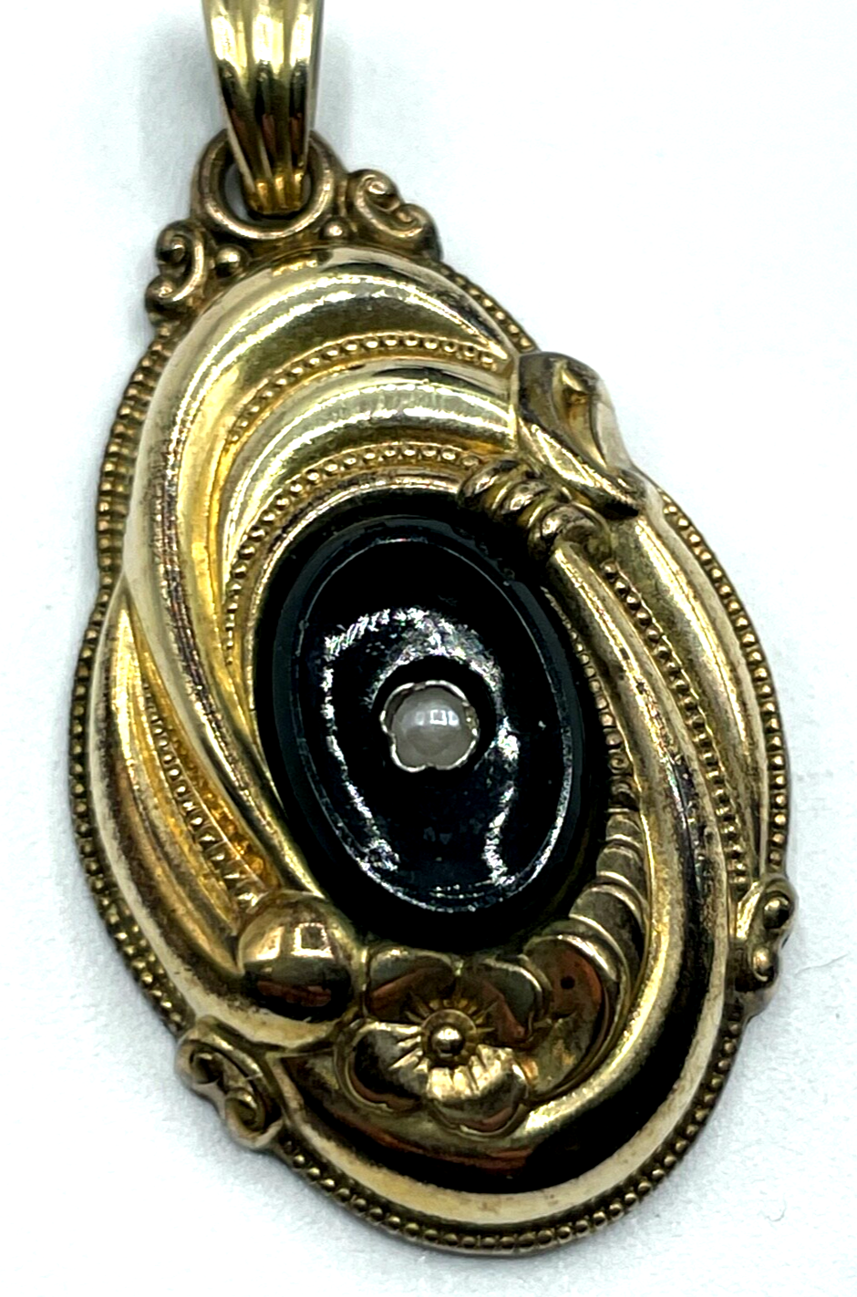 Vintage amerikaner Gold Double Anhänger im Biedermeier Stil L 43 mm B 22 mm9