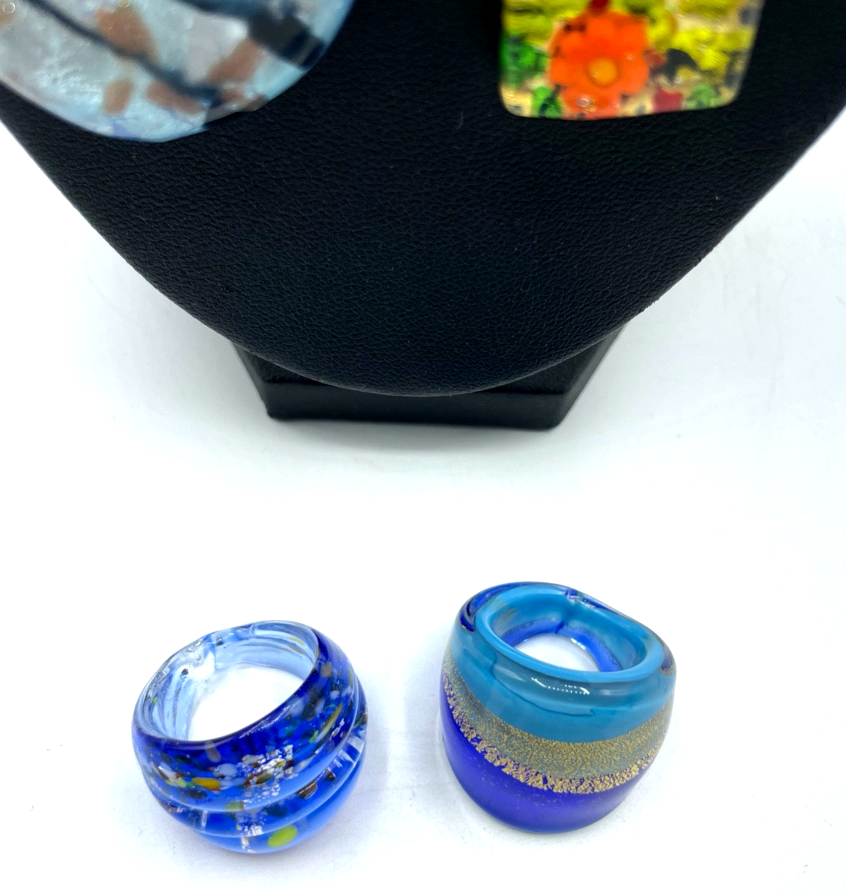 Vintage Handarbeit Murano Glas Schmuck 2 Ringe 2 Anhänger sehr gepflegt1