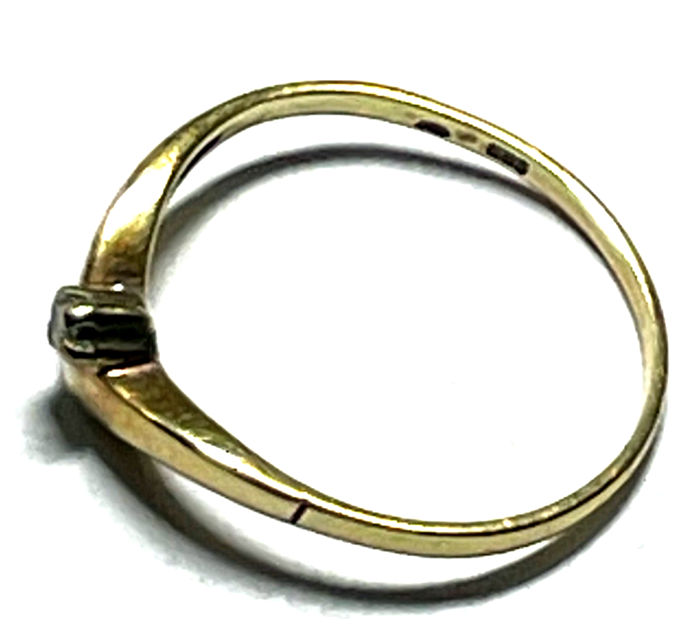 Moderner zarter 585 Gold 14 K Damen Ring kl. Diamant Ø 17 mm RG 548