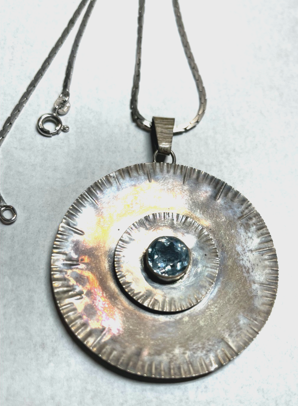 Vintage PERLI Handarbeit gr. 835 Anhänger mit Blautopas + Silberkette gepflegt1