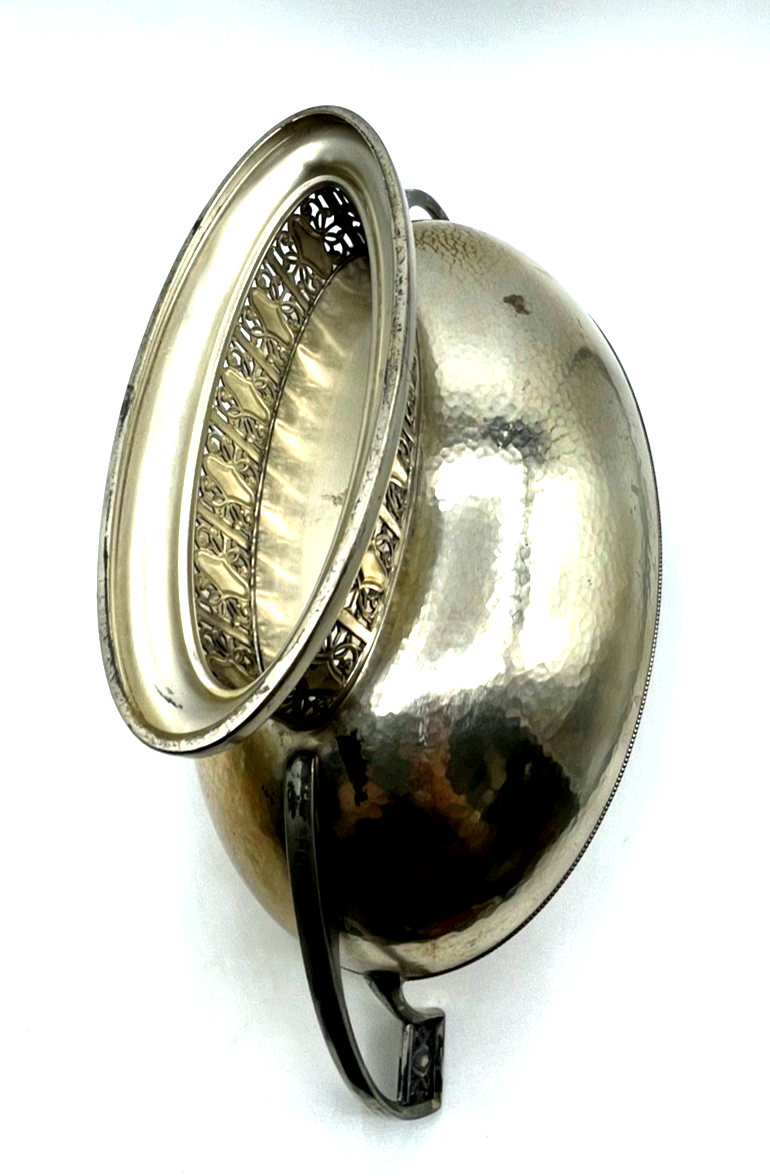 Jugendstil WMF dekorative Anbietschale auf Fuß Hammerschlag Dekor Straussenmarke6