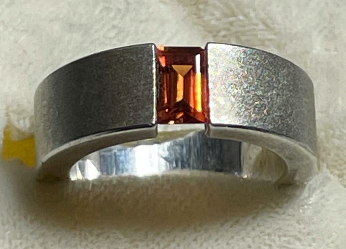 925 Silber Designer Ring Bandring mit orange Granat massiv gebürstet RG 53 Ø16,88