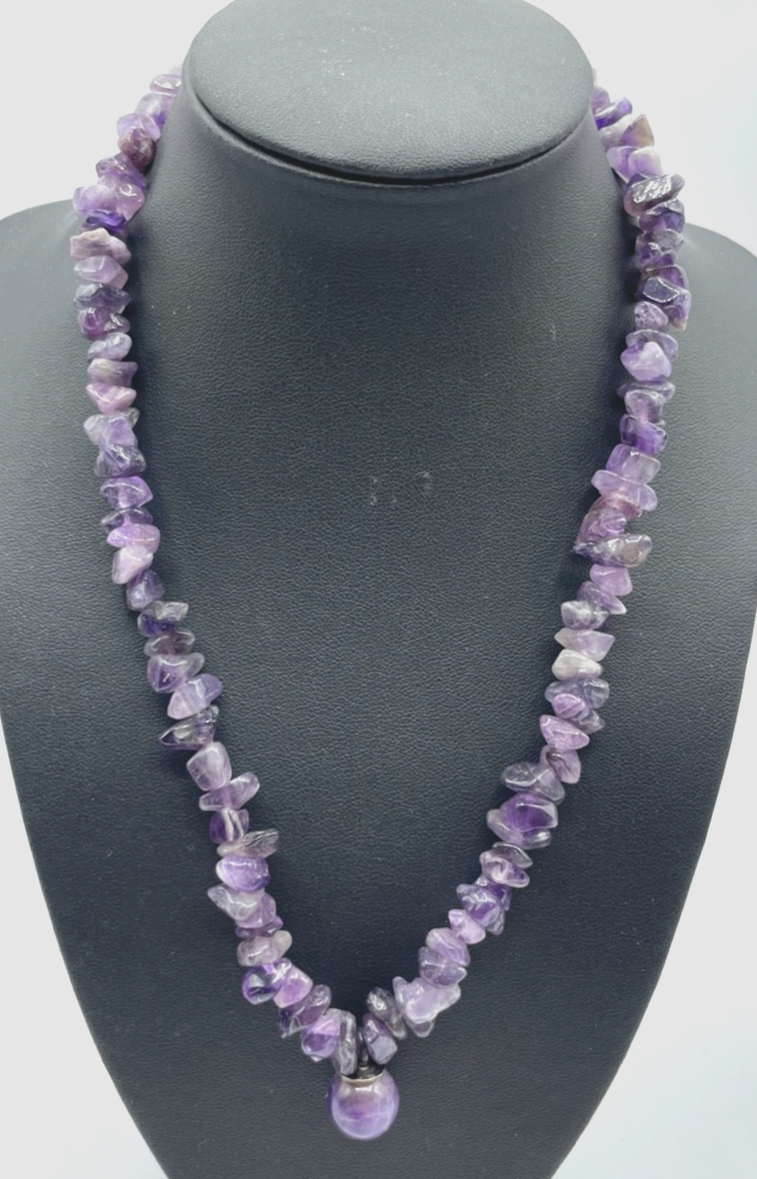 Natürliche Amethyst polierte Splitterkette L 46,5cm B 8-13 mm mit Kugel Anhänger1
