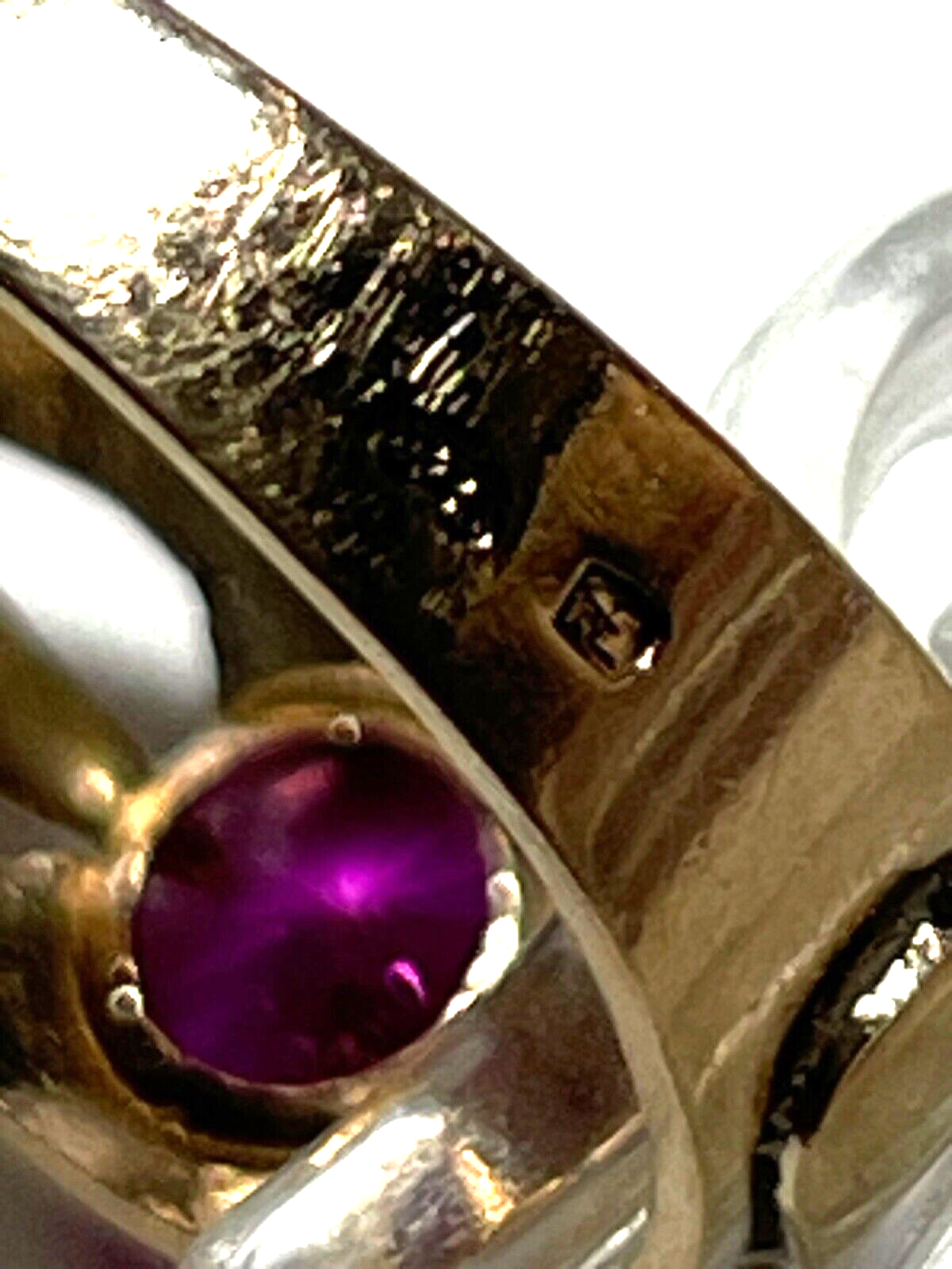 Solider vintage 585 Gold 14 K Ring Rotgold roter russischer Spinell Ø 17mm RG 5310