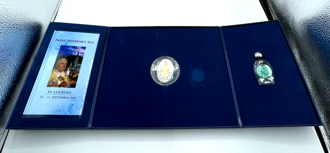 5 Dollar Cook Inseln 25 Gr. Silber Papst Benedikt XVI. in Lourdes 2008 in Box1