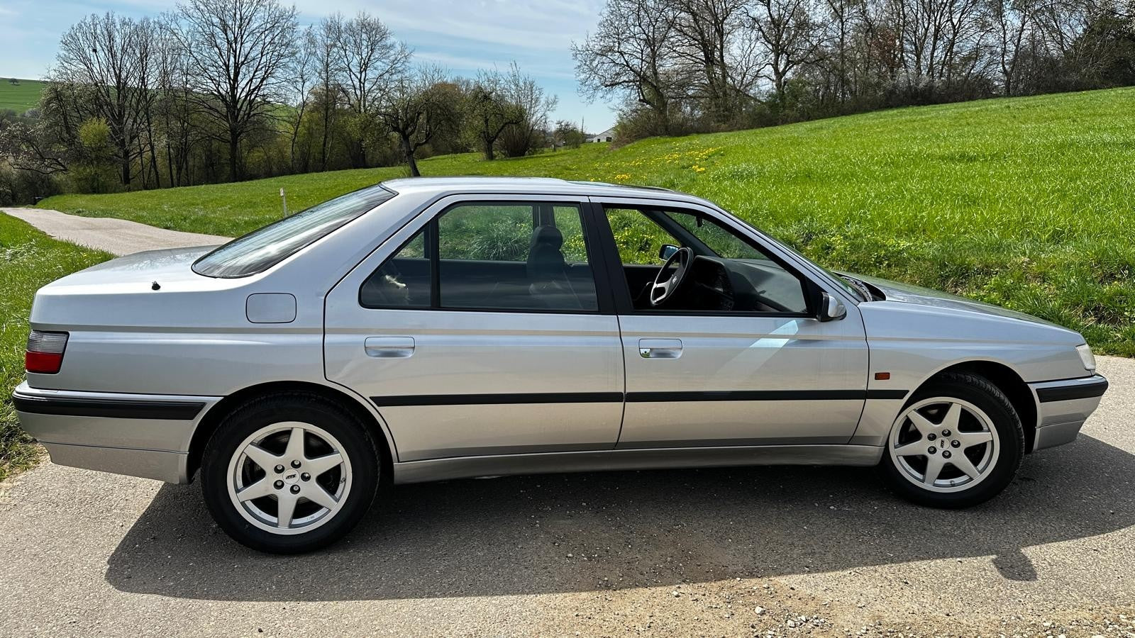 Peugeot 605 - Bj 1992 - Km 12000 original - 167 PS - Leder - TOP ZUSTAND 1A8