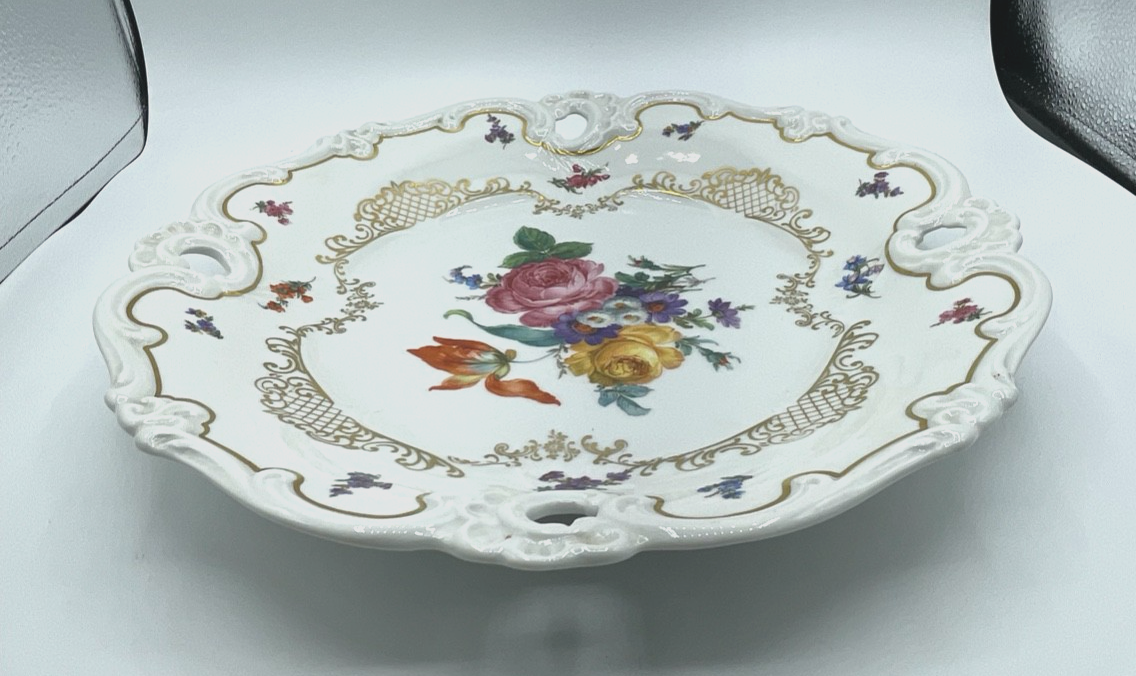 Weimar Porzellan Teller Schale handbemalt Blumenbukett Golddekor Ø 32 cm gepfl.8