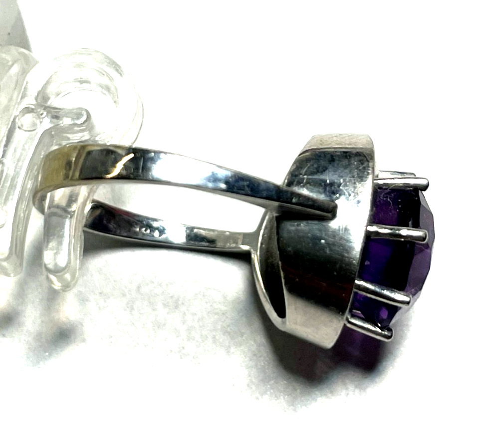 Solider 585 Gold 14 K Weißgold Ring gr dunkler Amethyst Ø 16,9 mm RG 53 Juwelier5