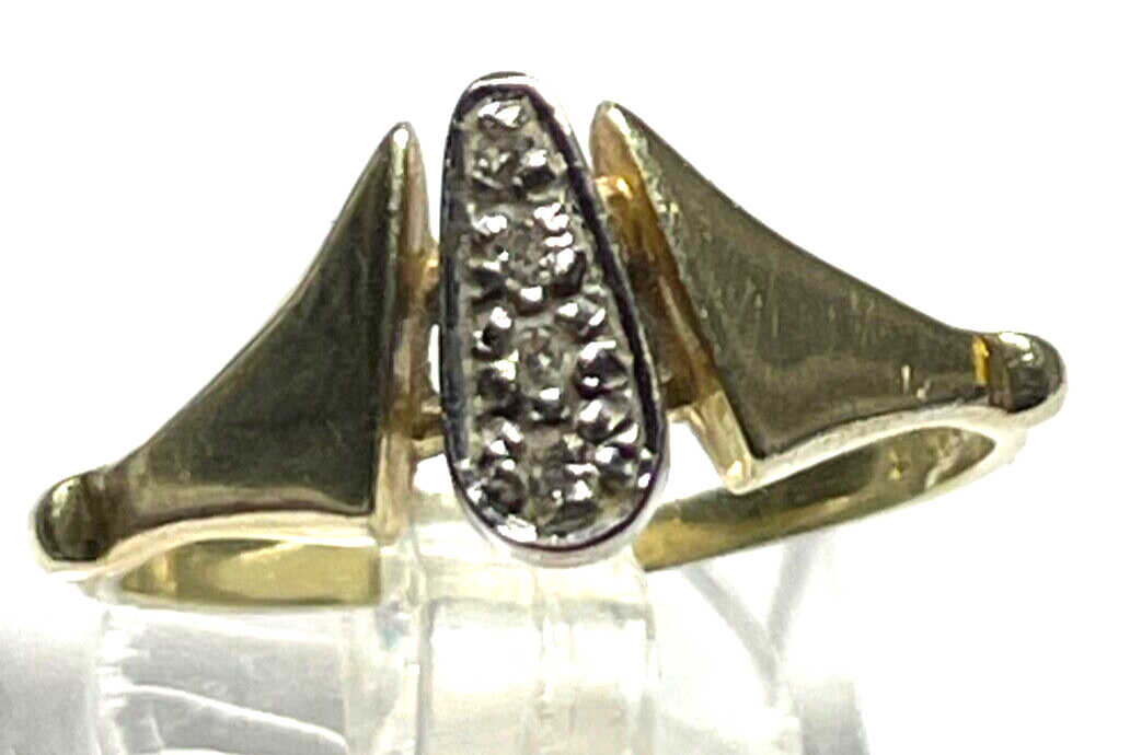 Juwelier 585 Gold 14 K Gold Ring modernes Design 4 Diamanten Juwelier Ø 17 RG 544