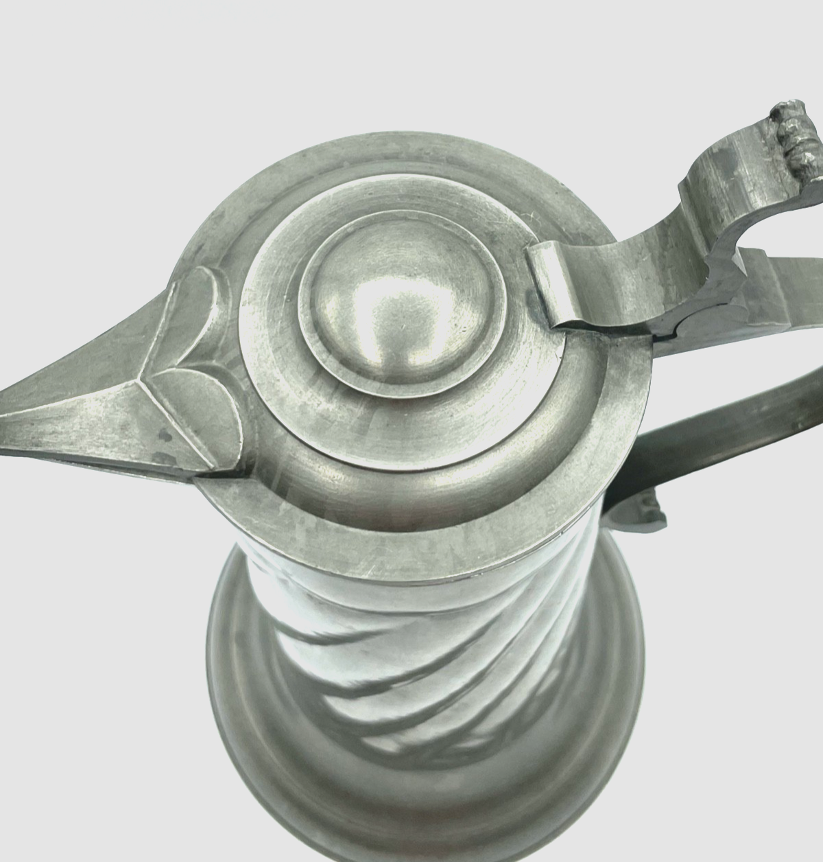 Antik Zinn Deckel Kanne Deckelkrug Zinnstitze Schank Krug sehr gepflegt H 30 cm2
