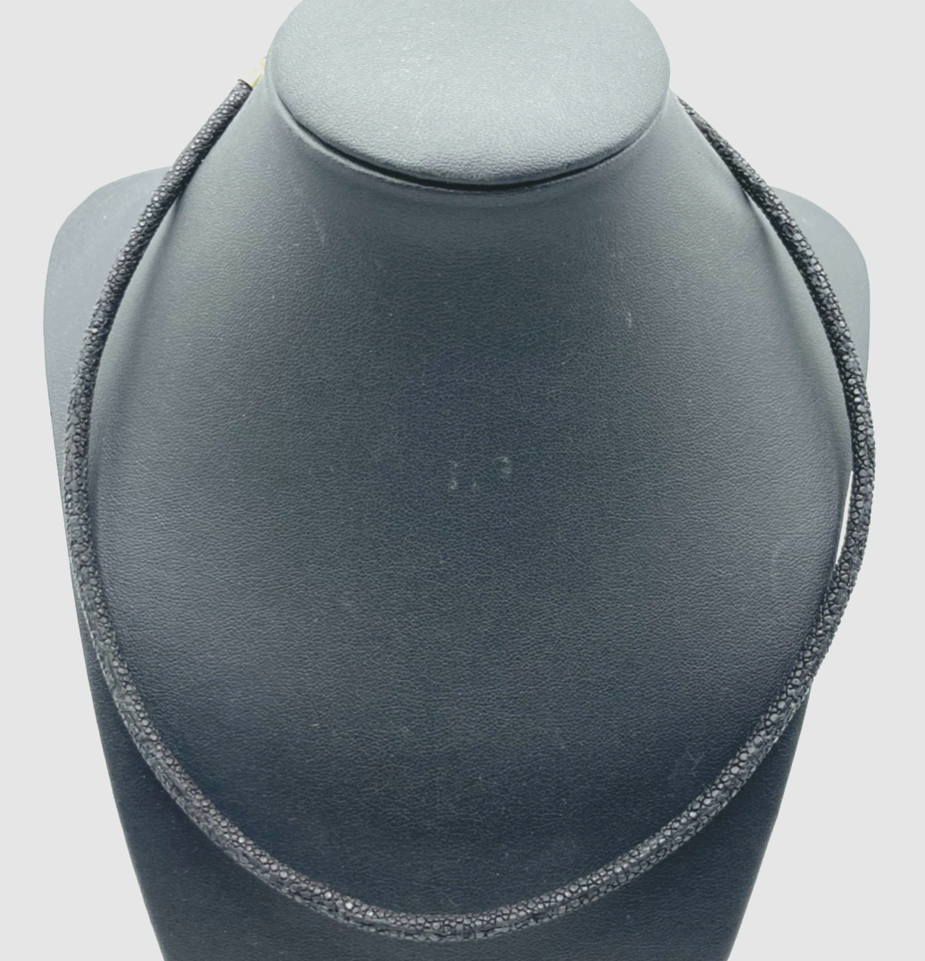 Schwarz Rochenleder Collier 925 Silber vergoldet L 45-50 cm B 4 mm top gepflegt1