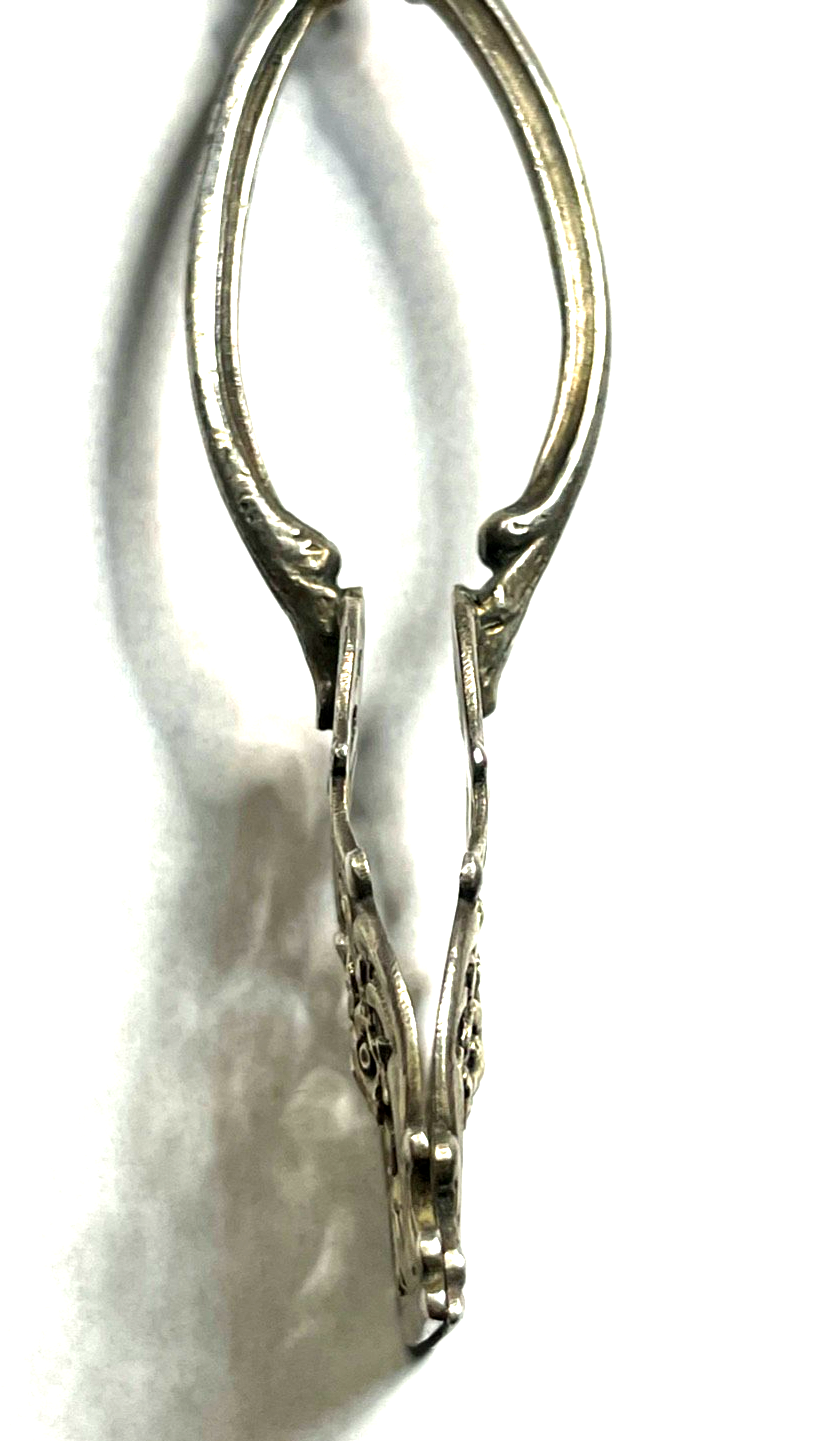 Antik 800 Silber Konfekt Pralinen Zange Vorleger Durchbruch floral Dekor 37 Gr.7