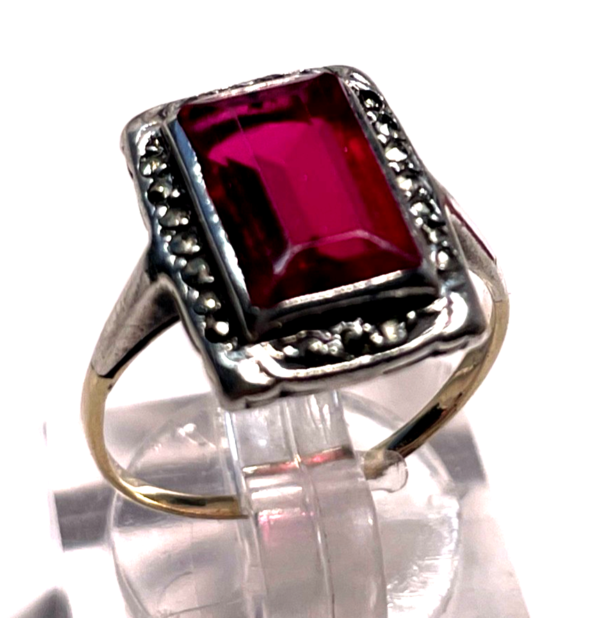 Aparter antik Ring 333 Gold 8 K roter Spinell Farbstein Ø 16 mm RG 50  gepfl.6