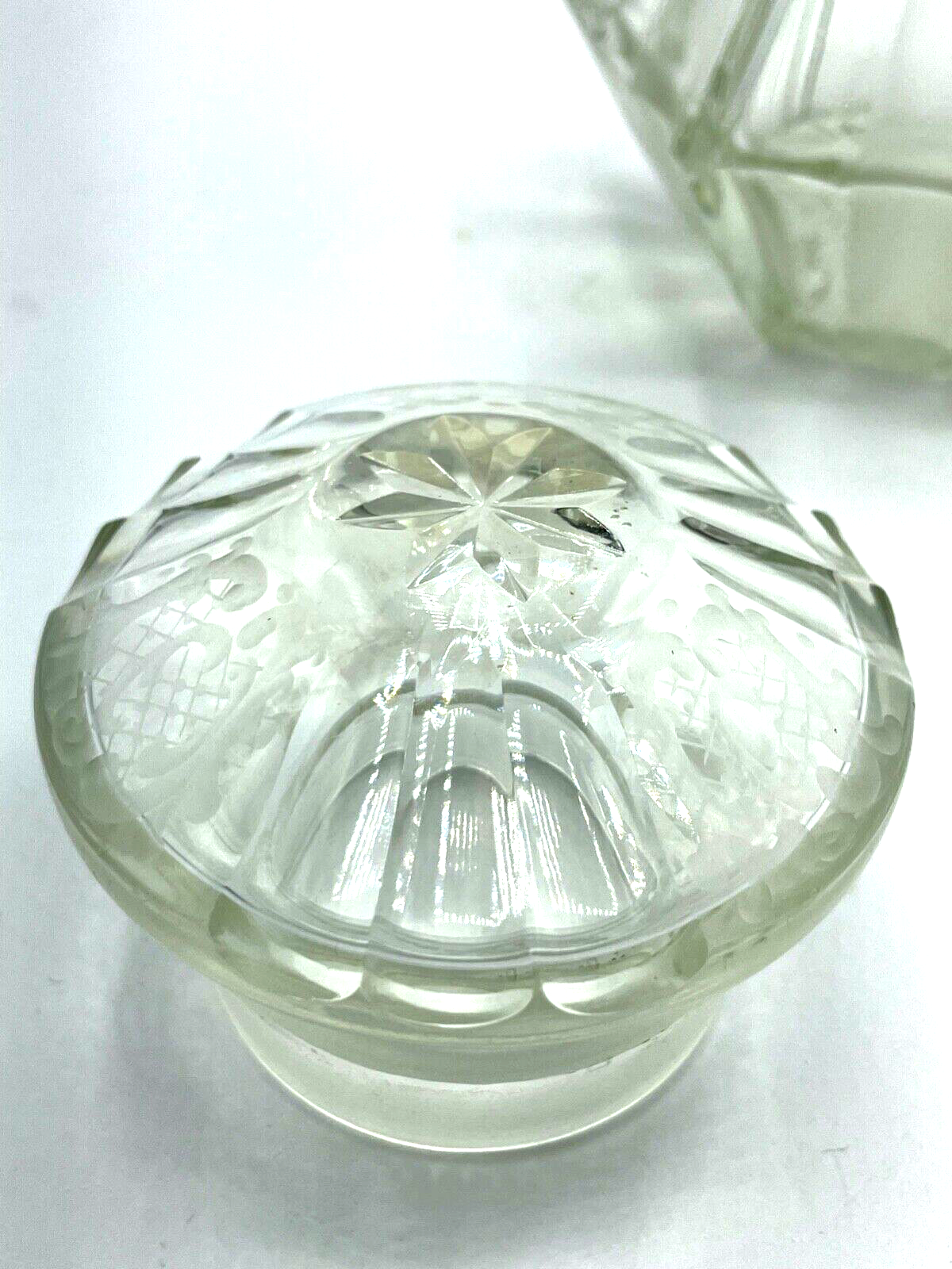 Antik 835 Silber Rand formschöne Glas Deckeldose Halbmond Krone Löwe Punzen topp5