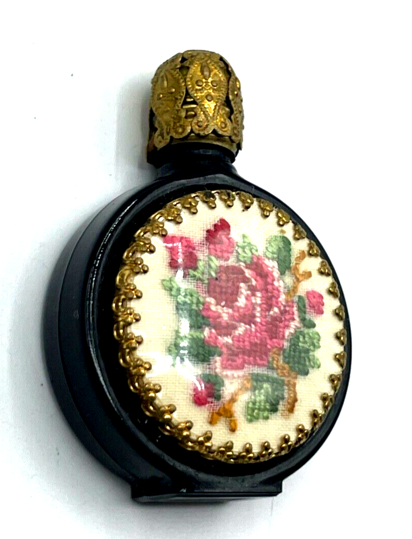 Vintage Parfüm Flakon Glas mit Petit Point Stickerei aus den 50erJ Handarbeit3
