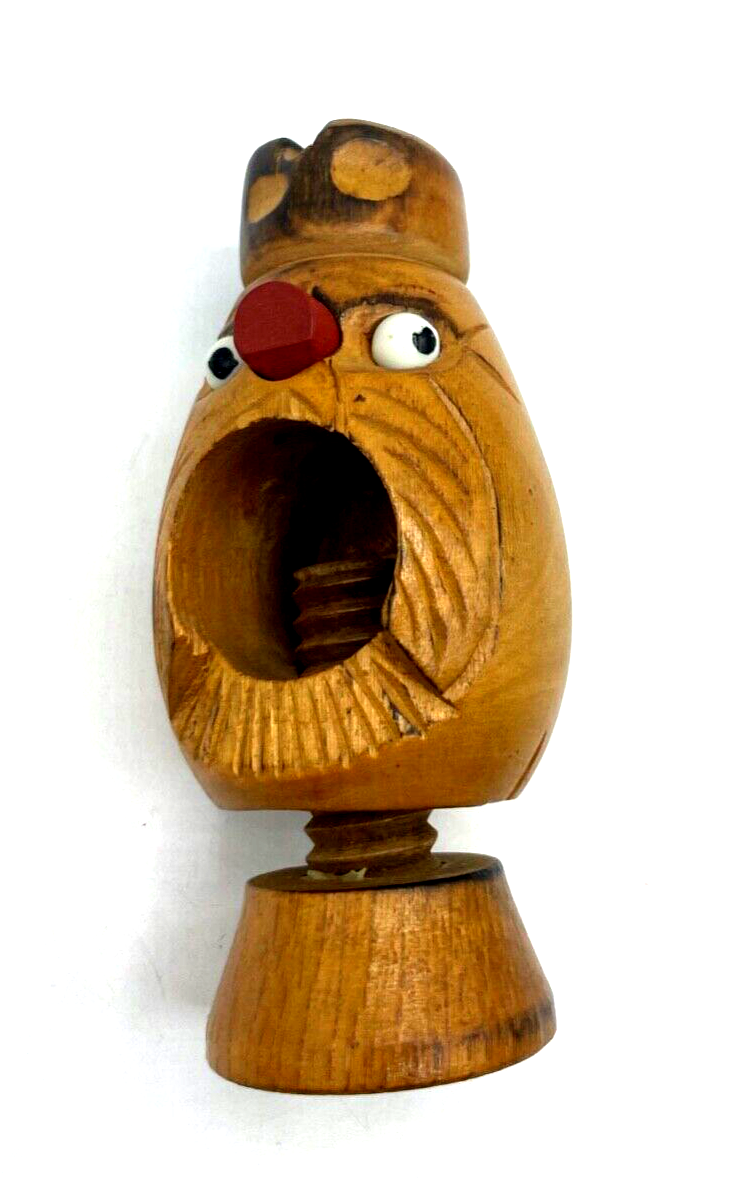 Alter lustig aussehender Nussknacker aus Holz vintage Handarbeit6