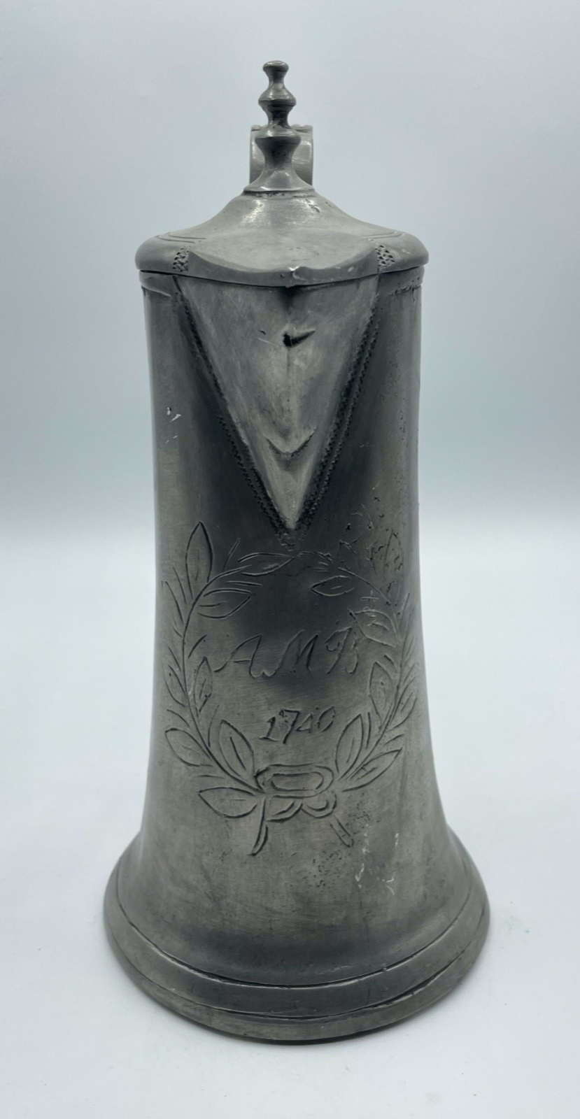 Vintage dekorativer Zinn Bierkrug Dachbodenfund AMB 1740 Replik H 25 cm2