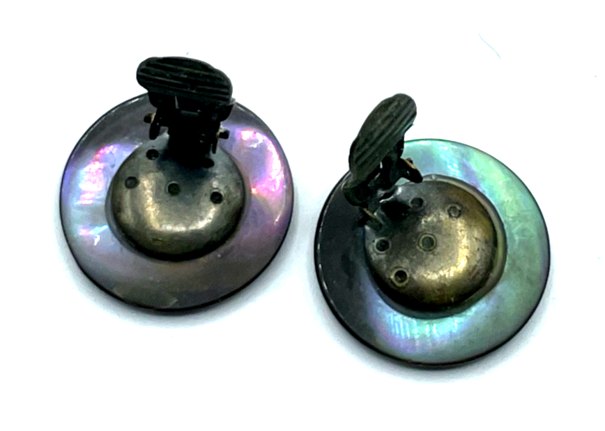 30/50er Jahre Ohrclips mit buntem Perlmutt Handarbeit Messing Korpus Ø 21 mm rar6