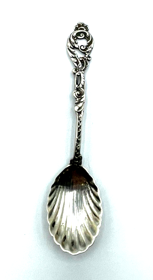 Antik  800 Silber Zuckerlöffel Historismus L 11,8 cm style rocaille gepflegt0