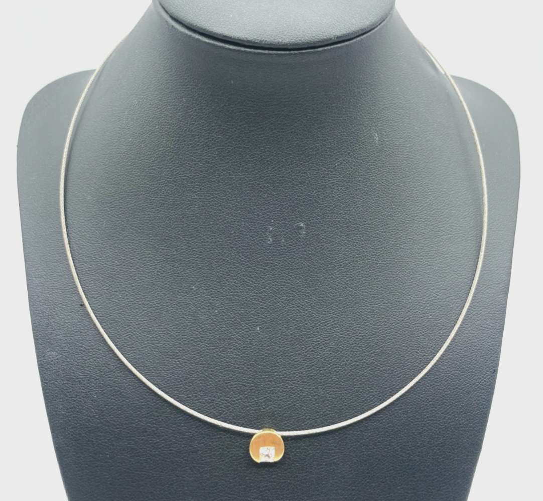 333 Gold 8 K + Edelstahl Omega Reif mit Anhänger + Zirkonia Cube gepflegt 44,5cm2