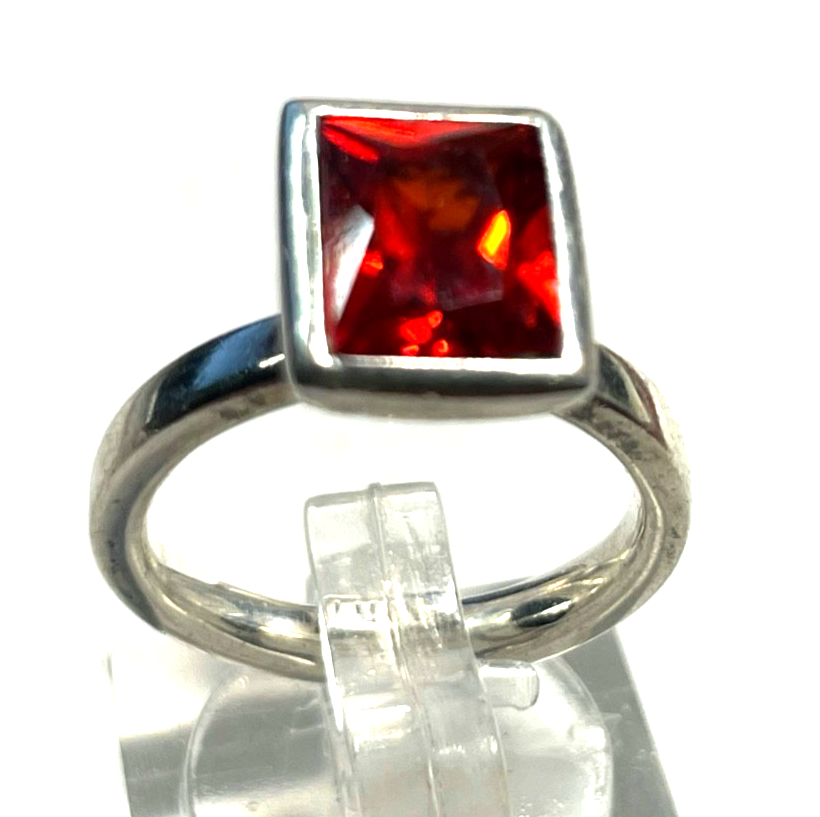 LUMANI moderner solider 925 Silber Ring orange-rot Farbstein Ø 17 mm RG 545