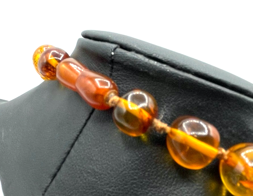 Elegante vintage Bernstein Amber Kette 71 cm mit Schraubverschluss im Verlauf7