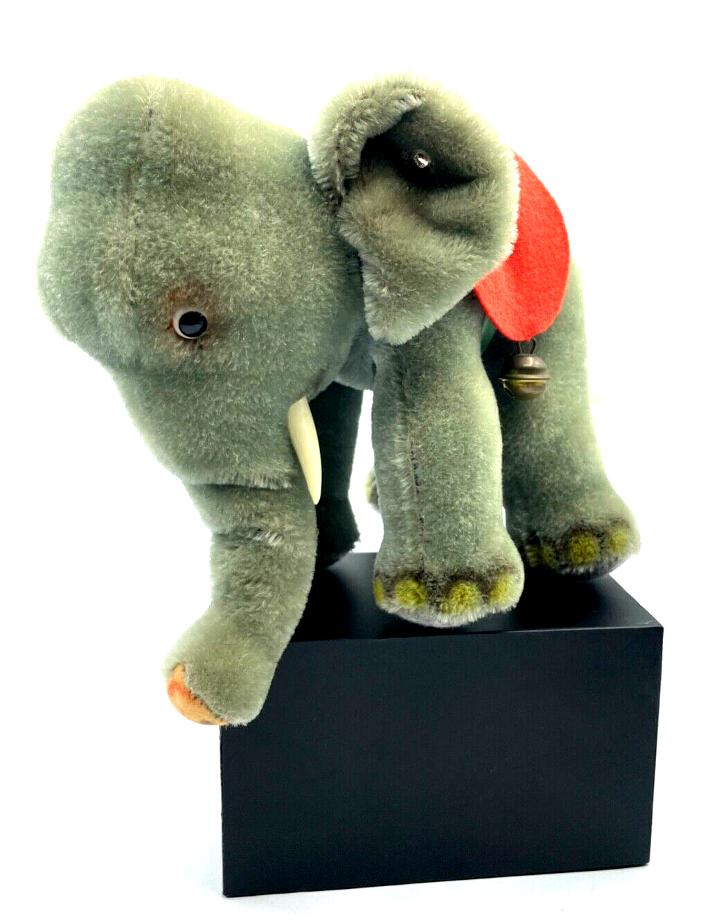 Großer Steiff Elefant Zirkuselefant mit Sattel Knopf Glöckchen H 16 cm L 22 cm12