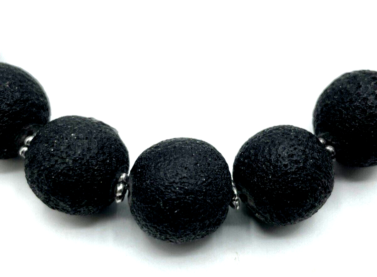 Schwarze Lava Perlen Collier Basalt Kette Kugelkette Ø 16 mm L 49 cm gepflegt4