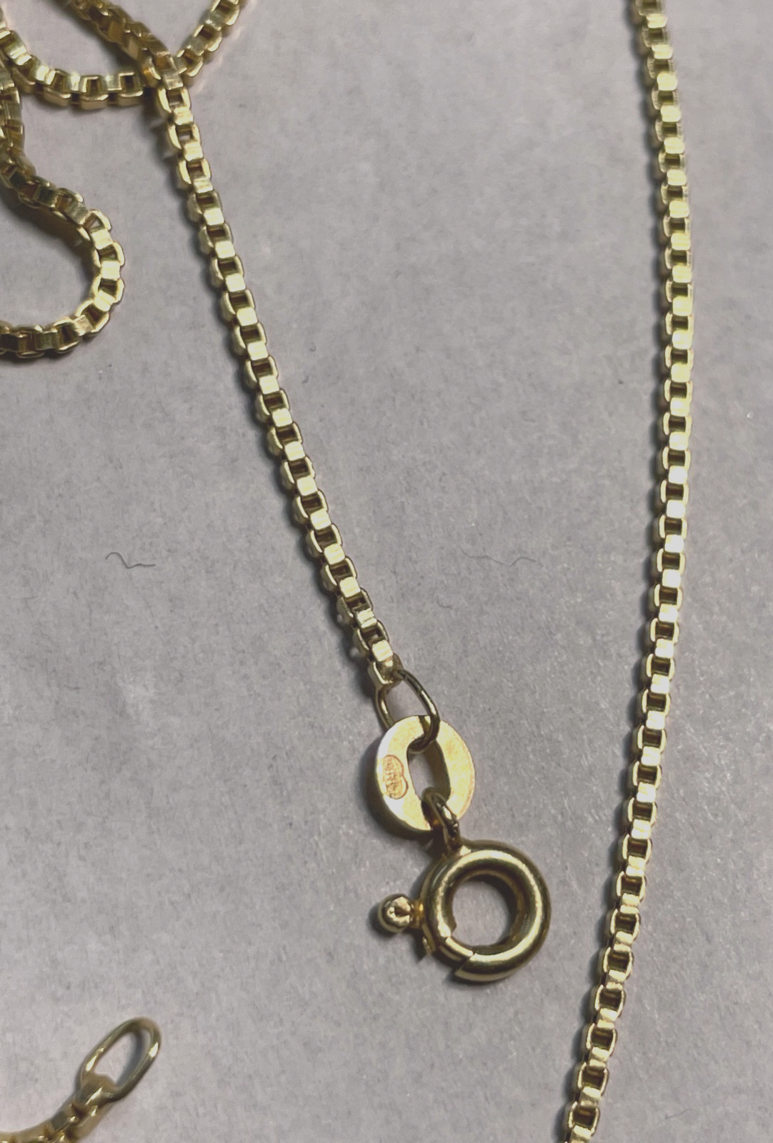 750 Gold 18 K Halskette Venezianer Kette Juwelier L 59 cm B 1 mm unisex gepflegt3