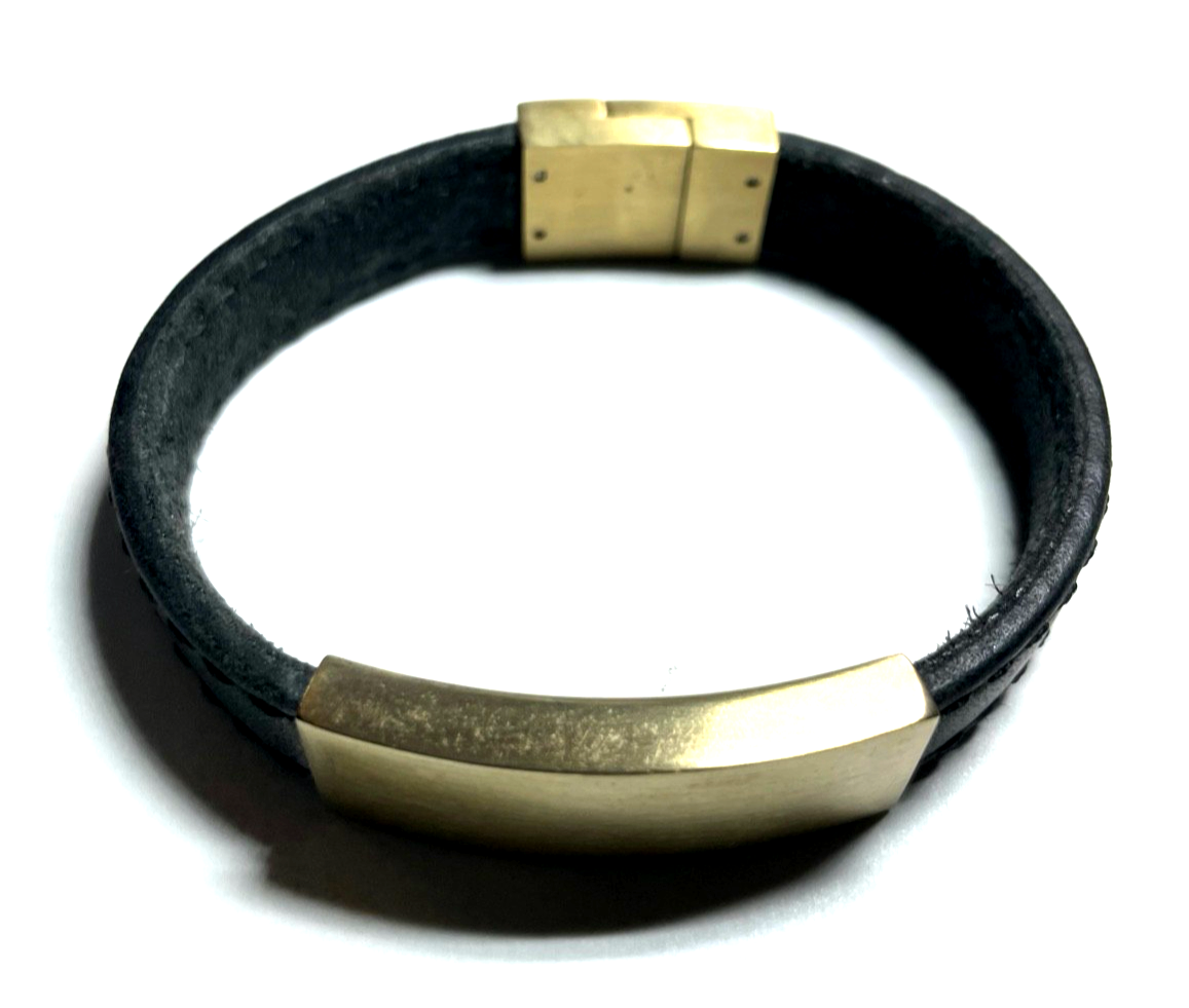 Unisex SON OF NOA solides Lederarmband mit vergoldetem Edelstahl L 20,5 cm gepfl2