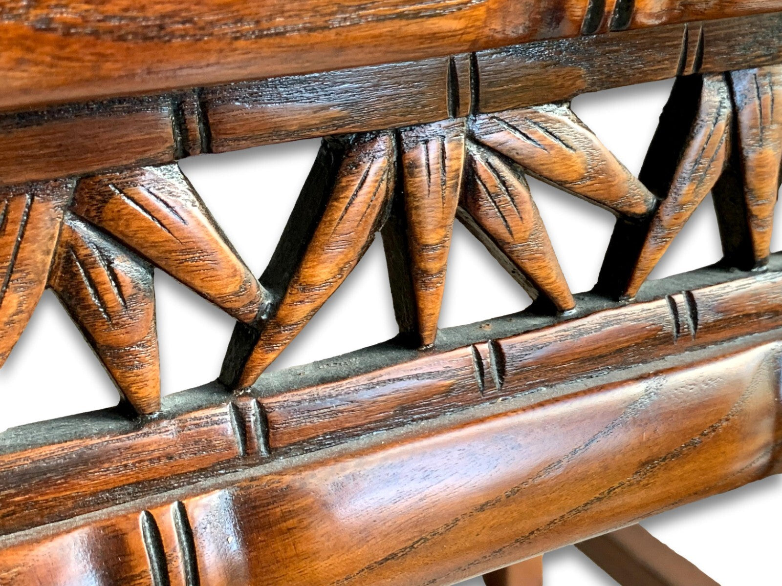 Alter asiatischer Bambusstuhl - Bambus Armlehnstuhl - Schnitzerei - Handarbeit6