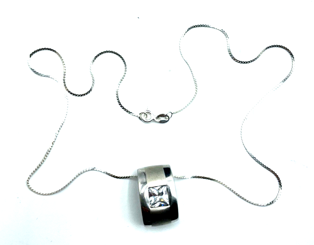 45 cm lange 925 Silber Halskette mit massivem Bergkristall Anhänger modern0