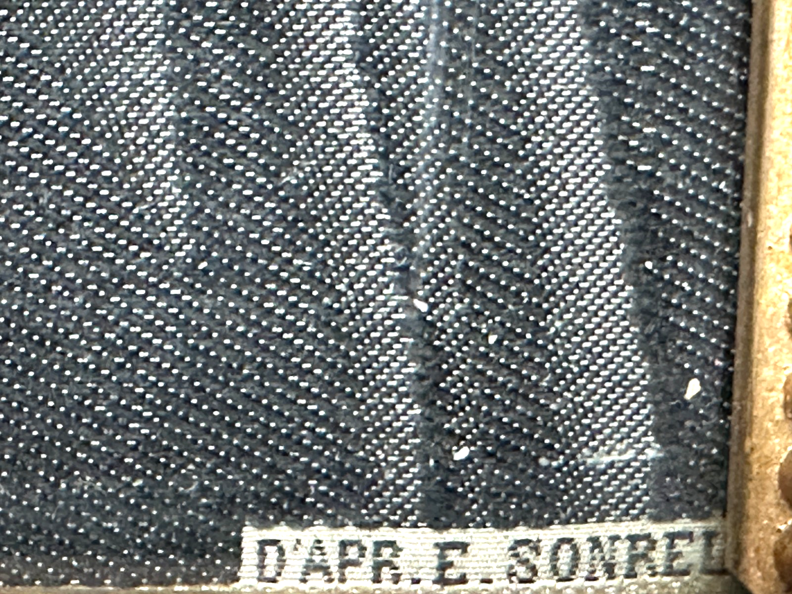 Feine französische Seidenstickerei nach Édouard Sonrel – Betende Nonnen um 18808
