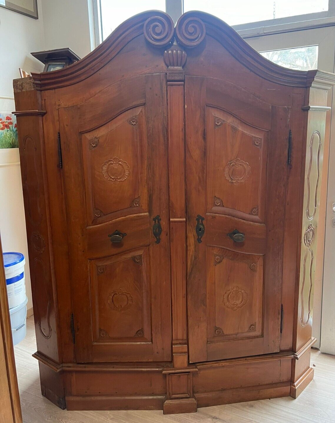 barocker Bodensee Schrank Kleiderschrank Hallenschrank - um 1800 - Kirschholz0