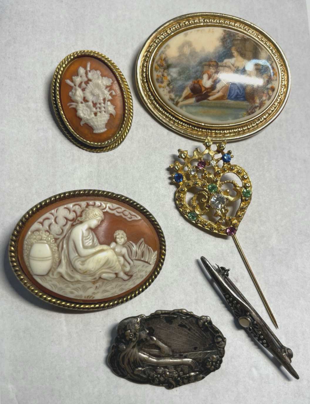 6 Nostalgie Broschen vintage Modeschmuck gepflegt auch mit Cameo Style0