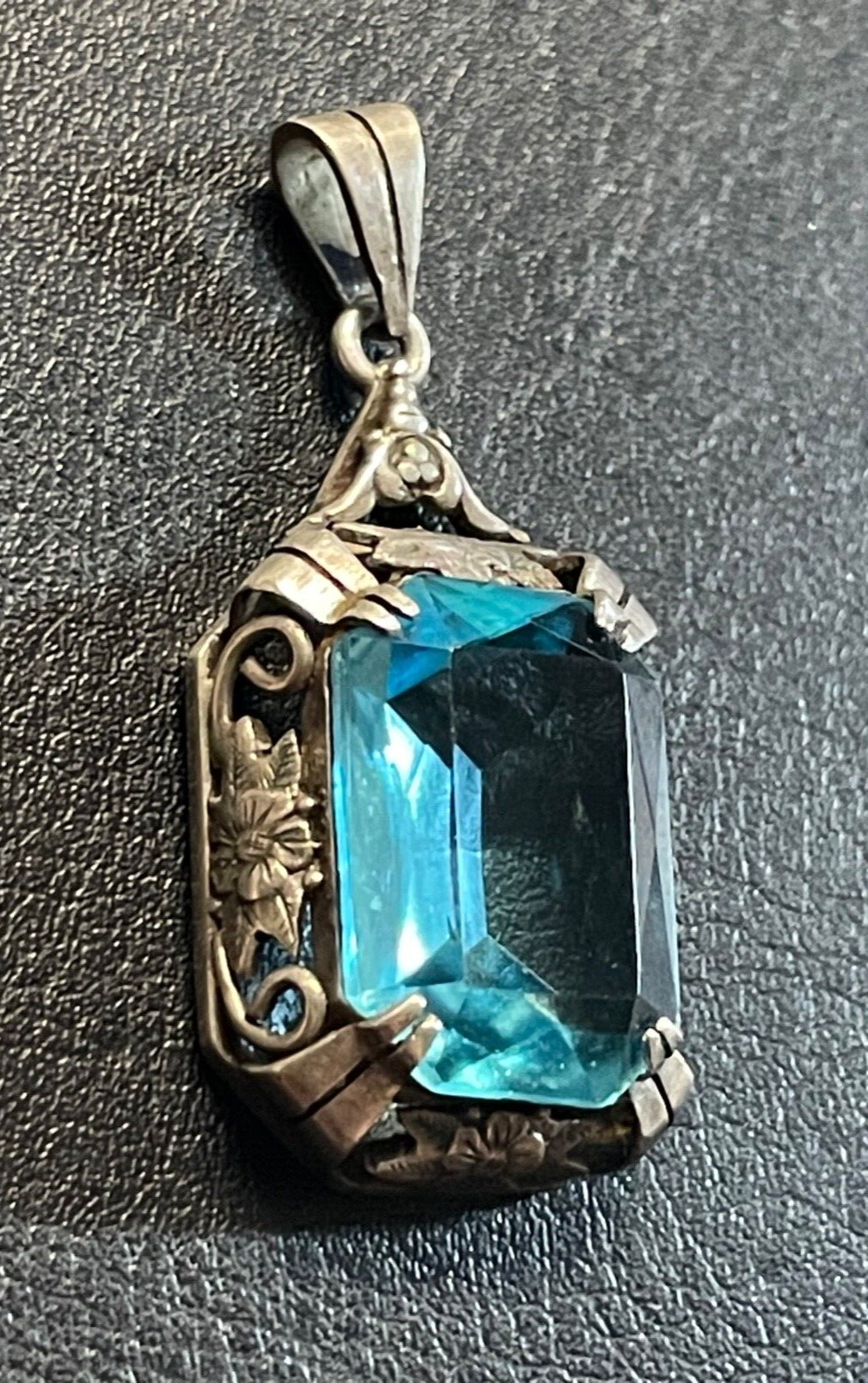 Antik 835 Silber Anhänger Schweizer Blau Farbstein Fassung Handarbeit 30erJ4