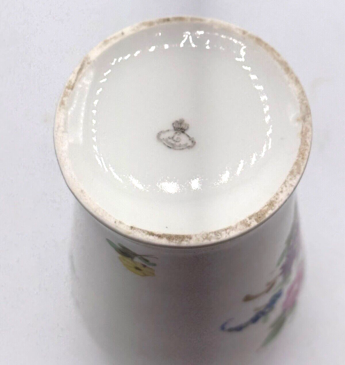 Seltene alte formschöne Ludwigsburger Porzellan Vase handbemalt H 18 cm um 19005