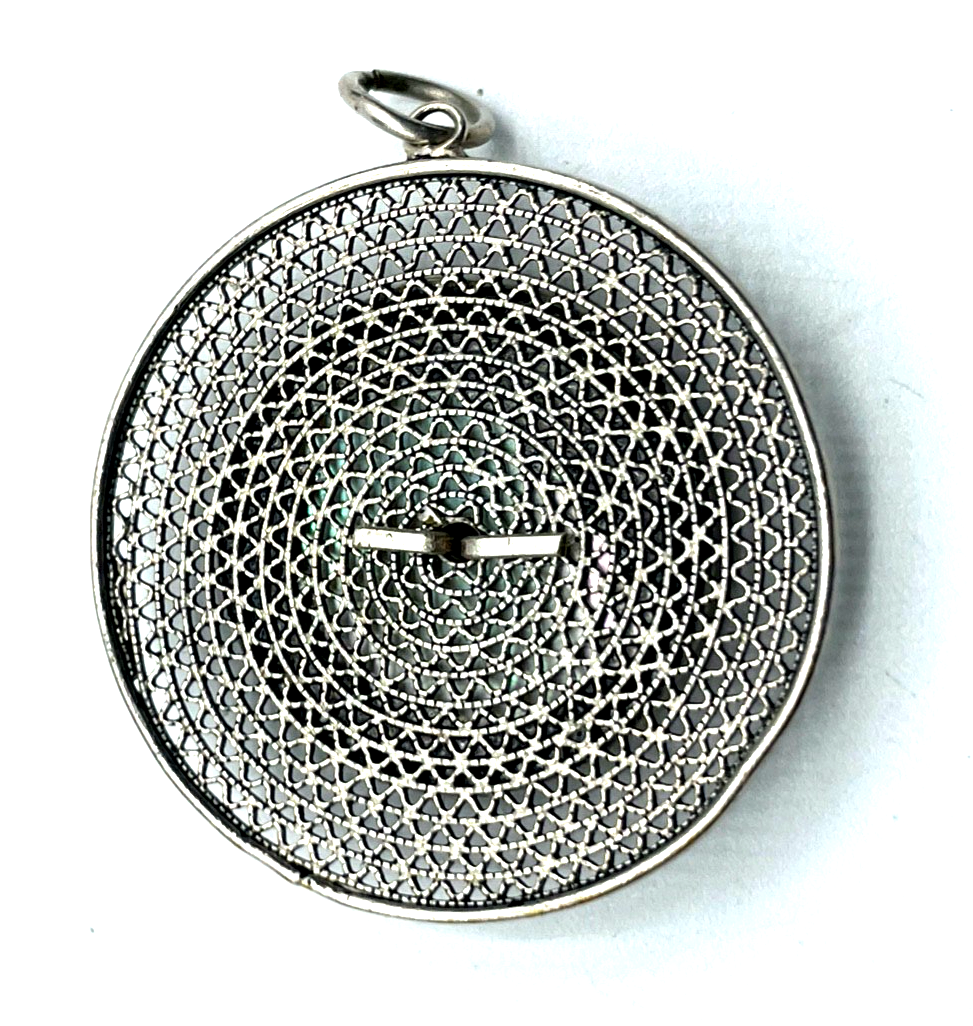 Antik Anhänger 800 Silber Pharao Nofretete Perlmutt 30erJ top gepflegt Ø 39 mm3
