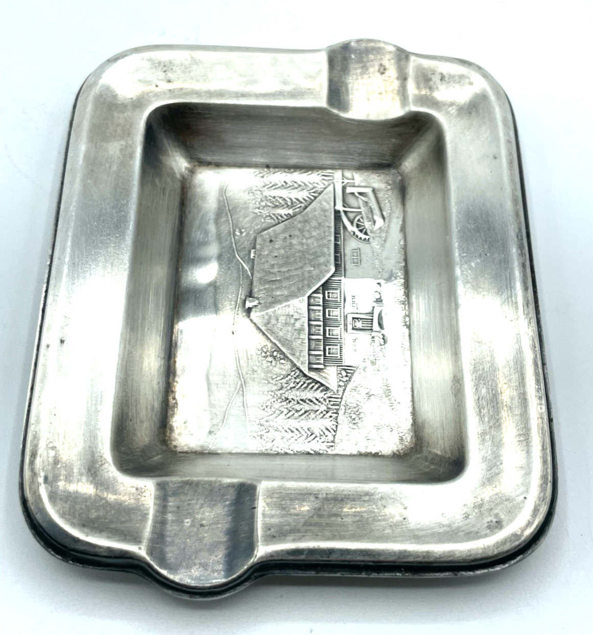 Aschenbecher Schwarzwaldhaus Schwarzwald Mühle Dekor versilbert L 12,5 B 10 cm4