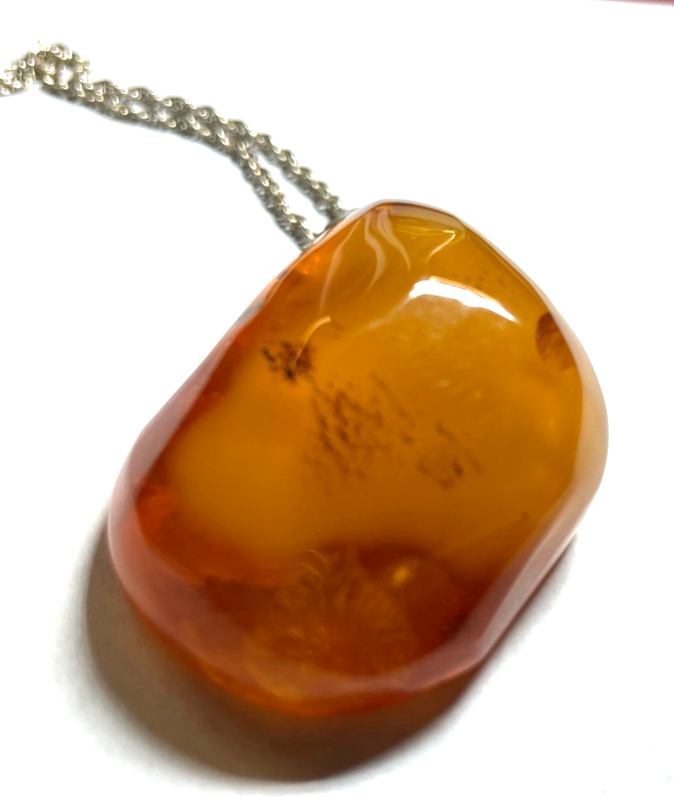 Mächtiger vintage Natur Bernstein Nugget poliert Anhänger Echtsilber Kordelkette7