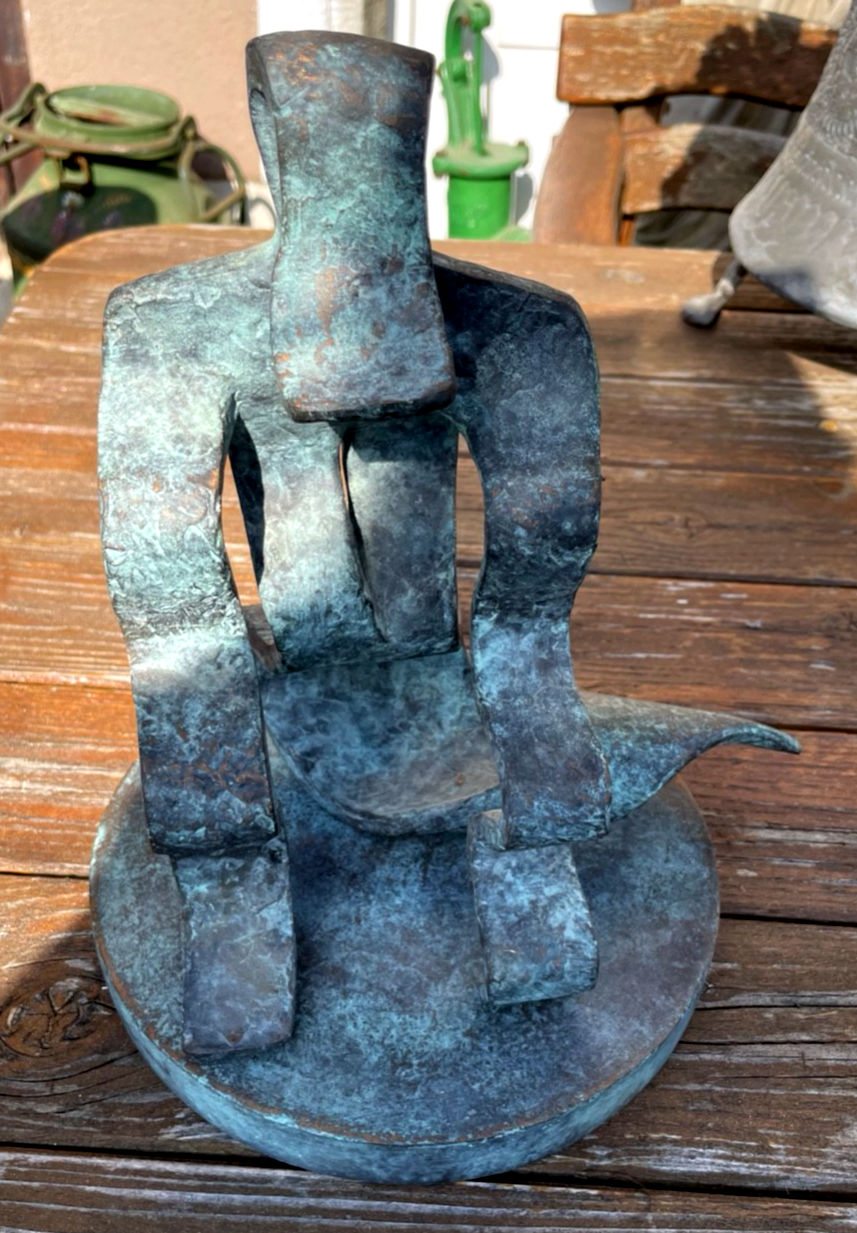 Moderne Bronze Plastik mit beweglichem Sockel + Patina H 28 cm abstrakt Design0