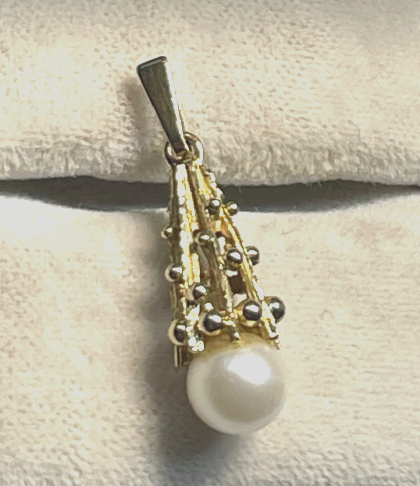 333 Gold 8 K Gelbgold Modernist Anhänger mit Akoya Perle Ø 7 mm L 27 Juwelier6