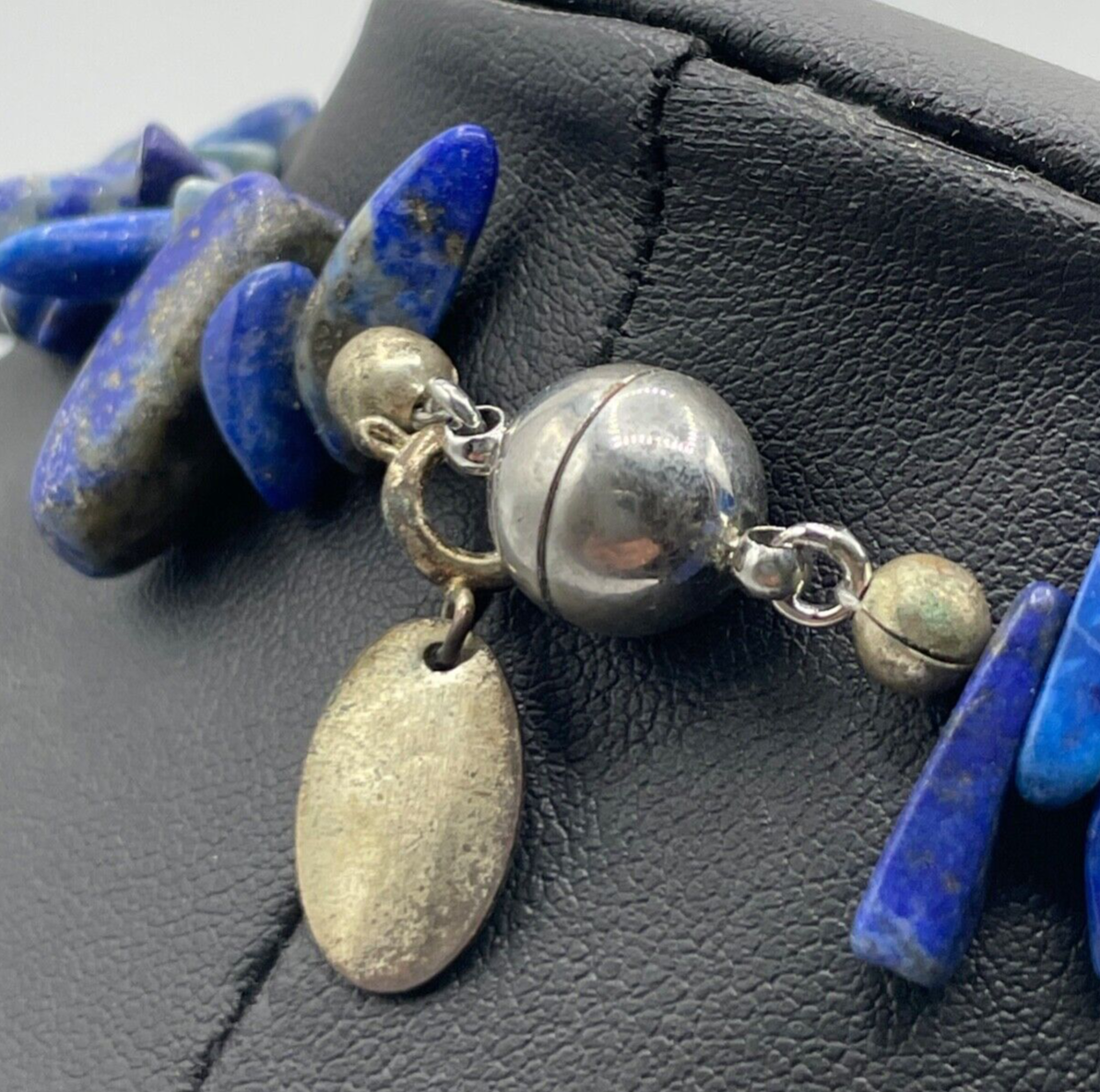 Attraktive Silber Design Kette Lapislazuli Stäbchen Opalinglas Kugel  L 48,5 cm5