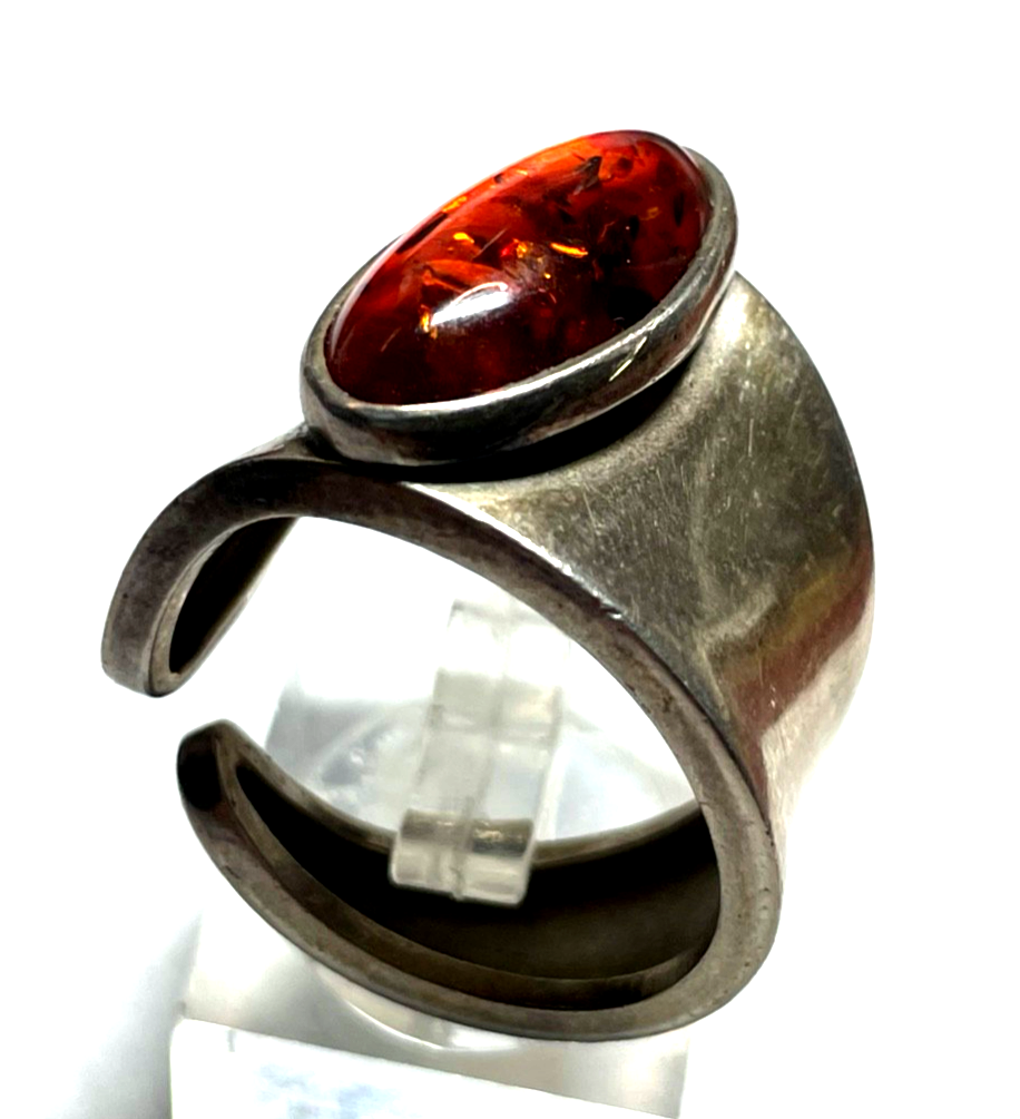 Aparter 925 Silber Design Ring Handarbeit Bernstein Cabochon offene Schiene0