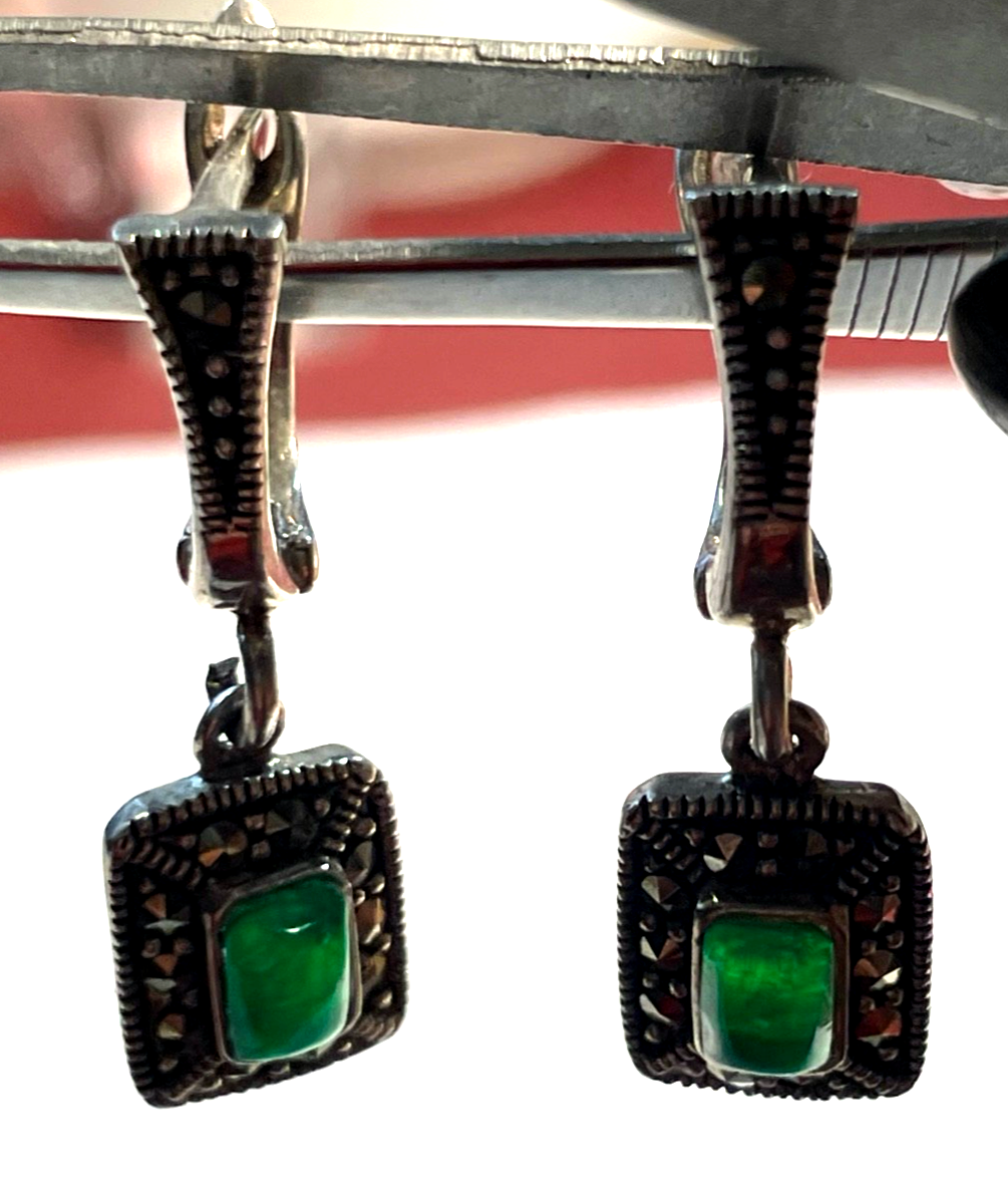 Solide 925 Silber Ohrringe Ohrhänger grüner Farbstein + Markasit im Antikstil1