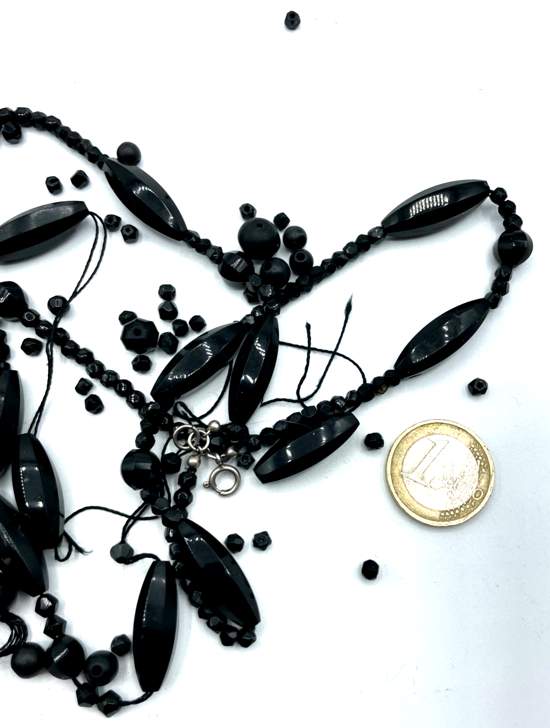 Antik Jet Gagat Trauerschmuck Kette lose Perlen neu knüpfen versteinerte Kohle3