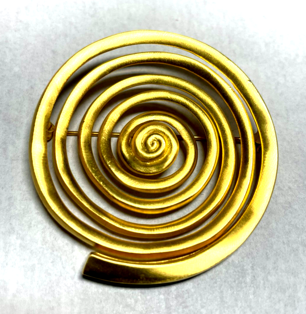 Große Replik imposante Spiralbrosche keltisch Unendlichkeit Brosche matt Gold6