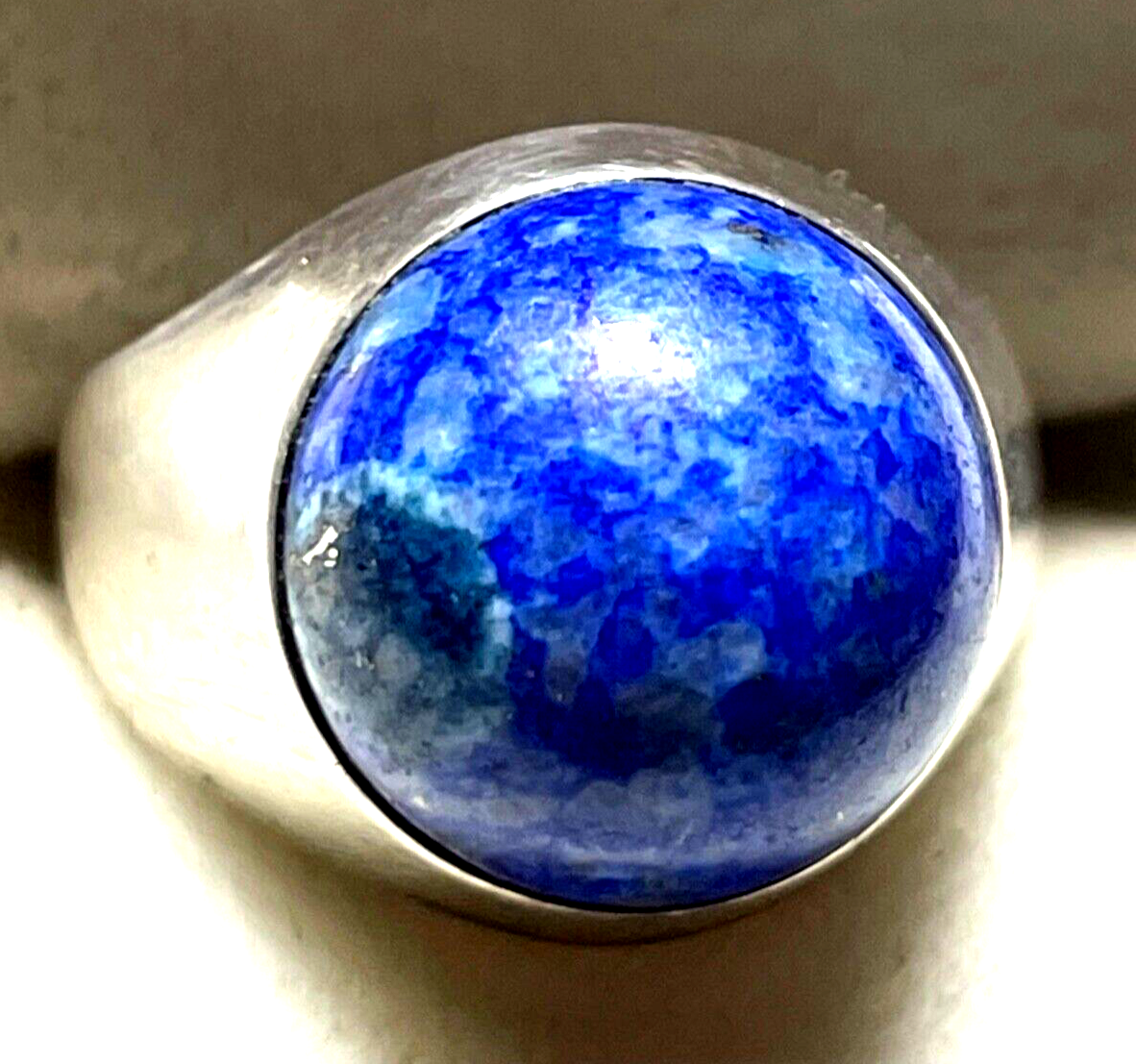 70erJ 835 Silber Ring Lapislazuli Kugel offene Ringschiene vintage Handarbeit2