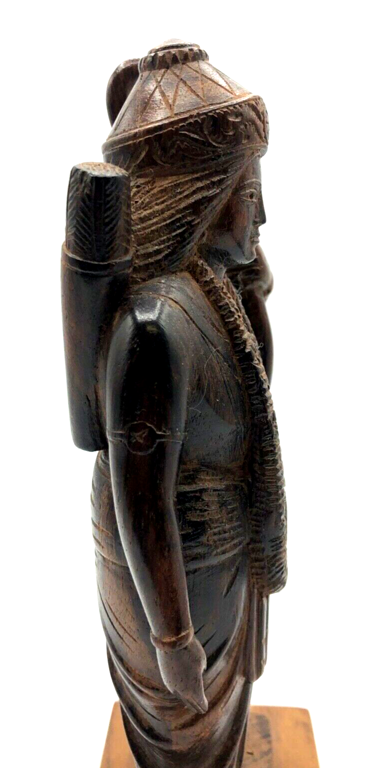 Alt handgeschnitzte Holzfigur Siddhartha Gautama Modell auf Sockel junge Buddha3