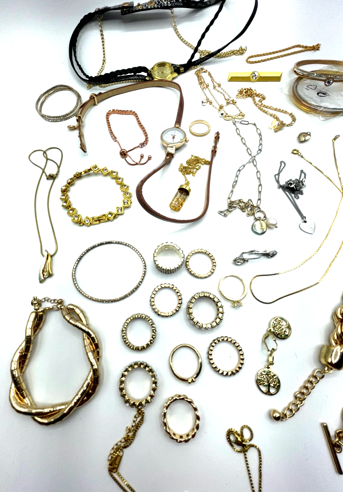 Konvolut moderner Modeschmuck gemischt hauptsächlich ungetragen sehr gepflegt15